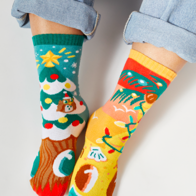 ADULT PINEY & COCO CHRISTMAS SOCKS