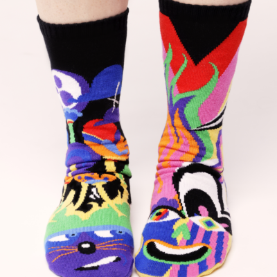 ADULT SHY & OUTGOING SOCKS